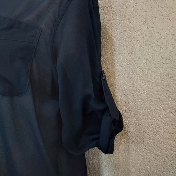 ⭐️5/$20 Ellen Tracy Navy Blue Button Down Size S - Picture 6 of 11